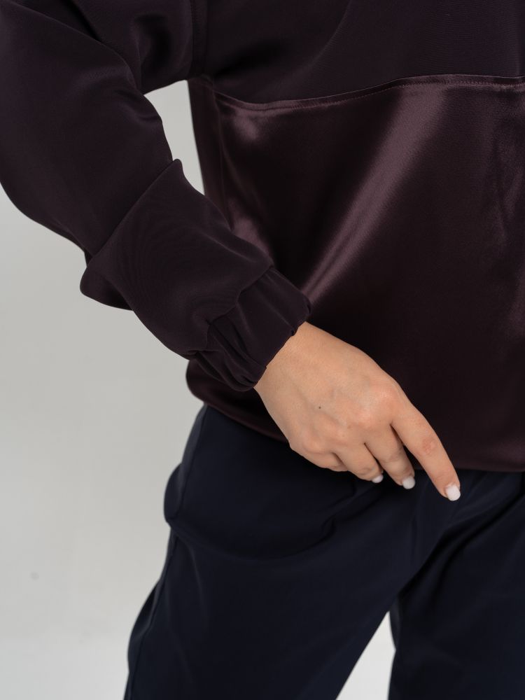 Cuff and pocket, detail